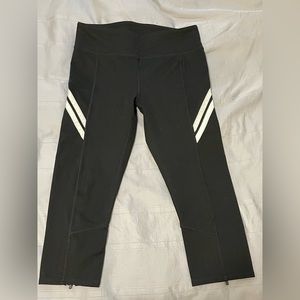 Fabletics women’s capri leggings size medium